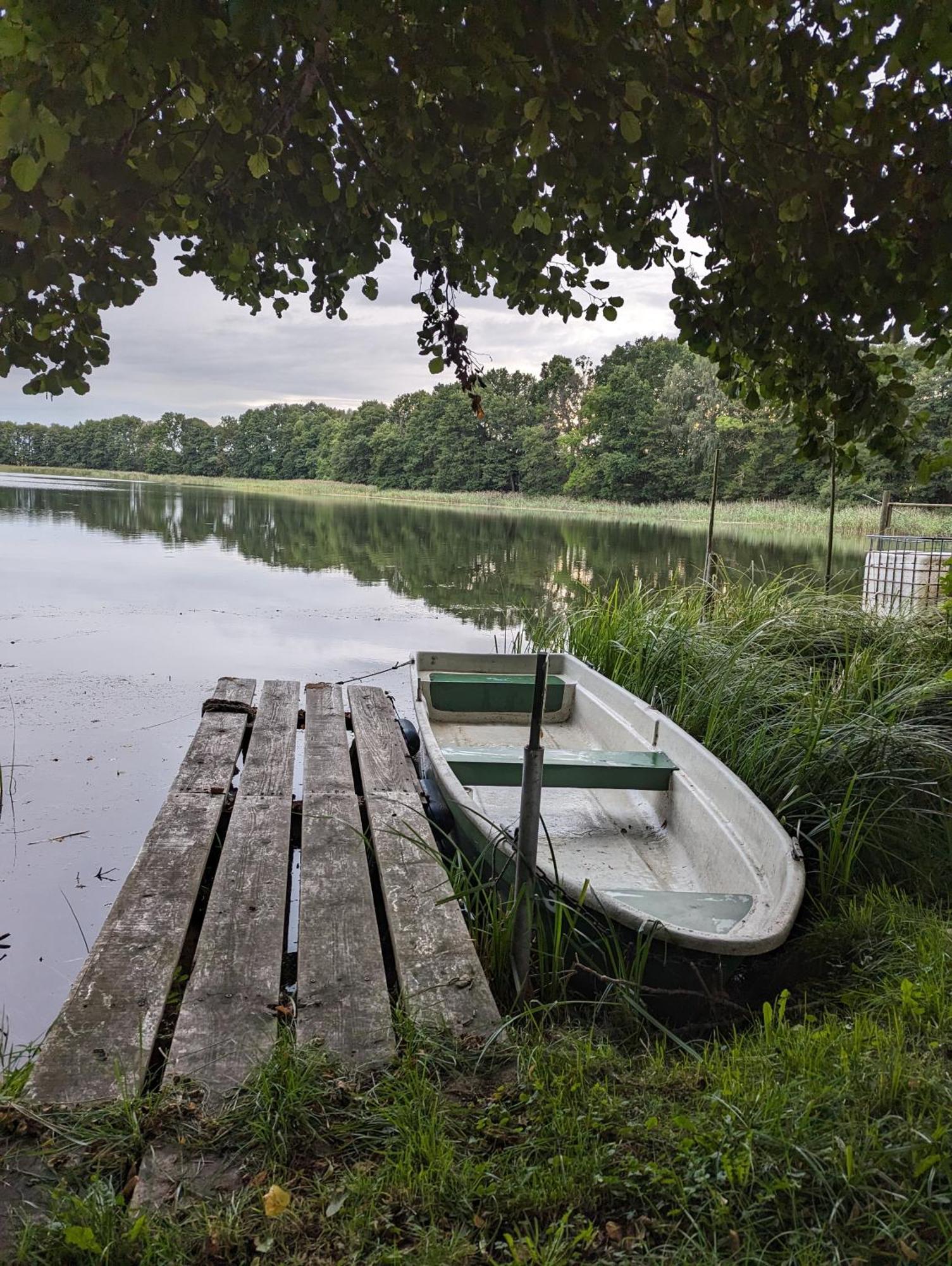 Am Mit Ruderboot