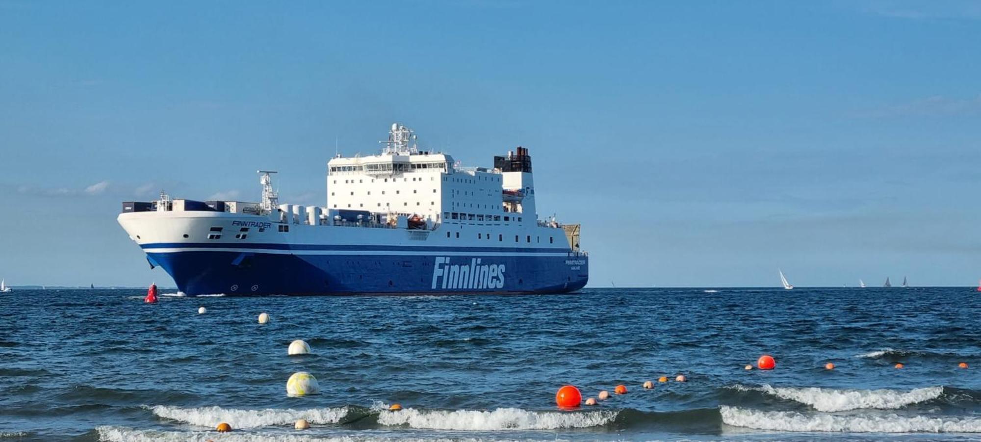 Am Mit Ruderboot Mustin (Mecklenburg-Vorpommern)